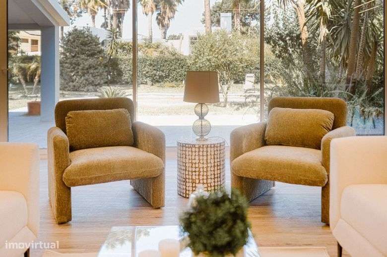 Moradia Independente T4 na Herdade da Aroeira com piscina, garagem a 2-13