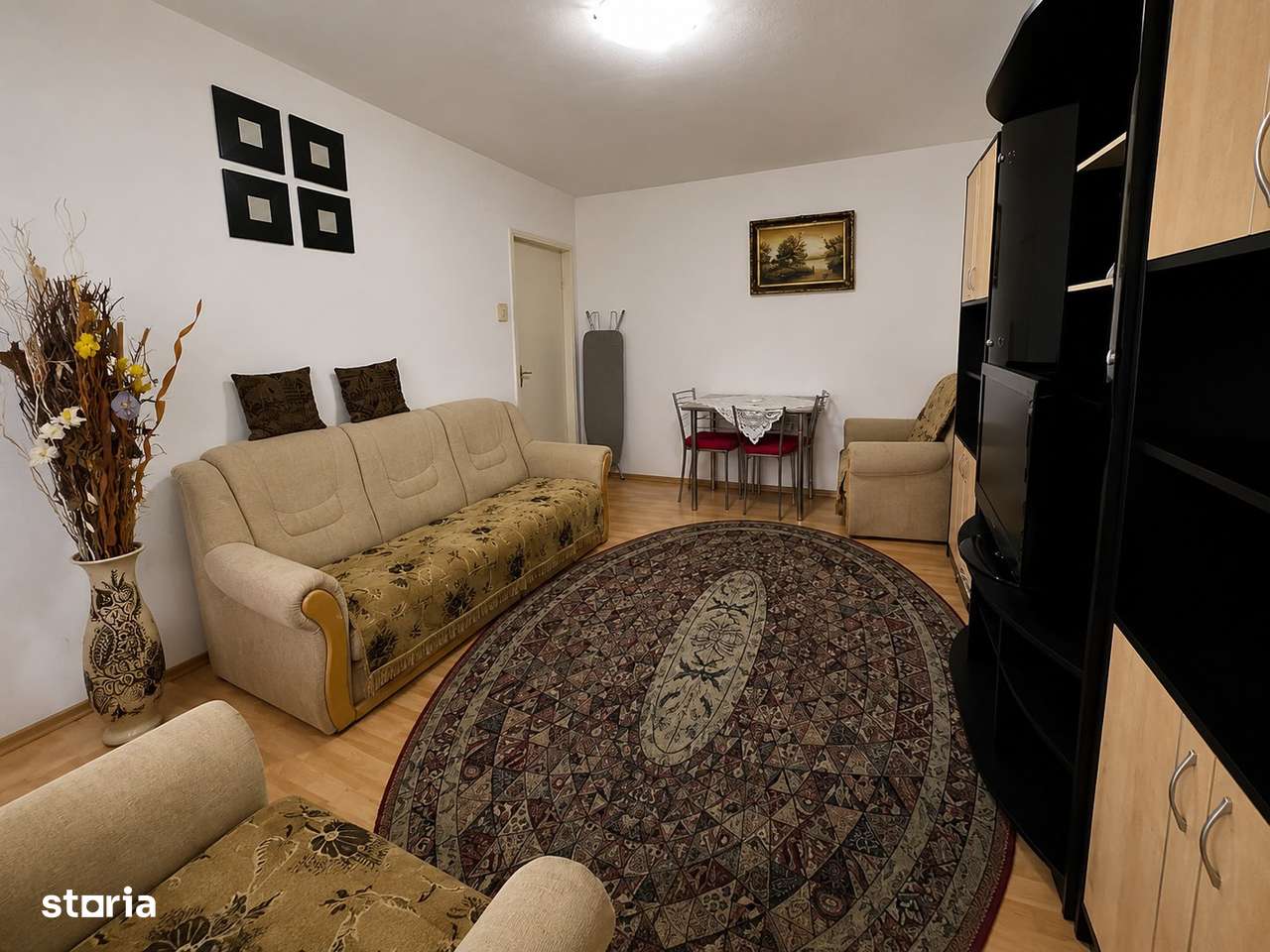 Apartament 3 camere decomandate | Astra | Etaj 1 | Zonă excelentă-1