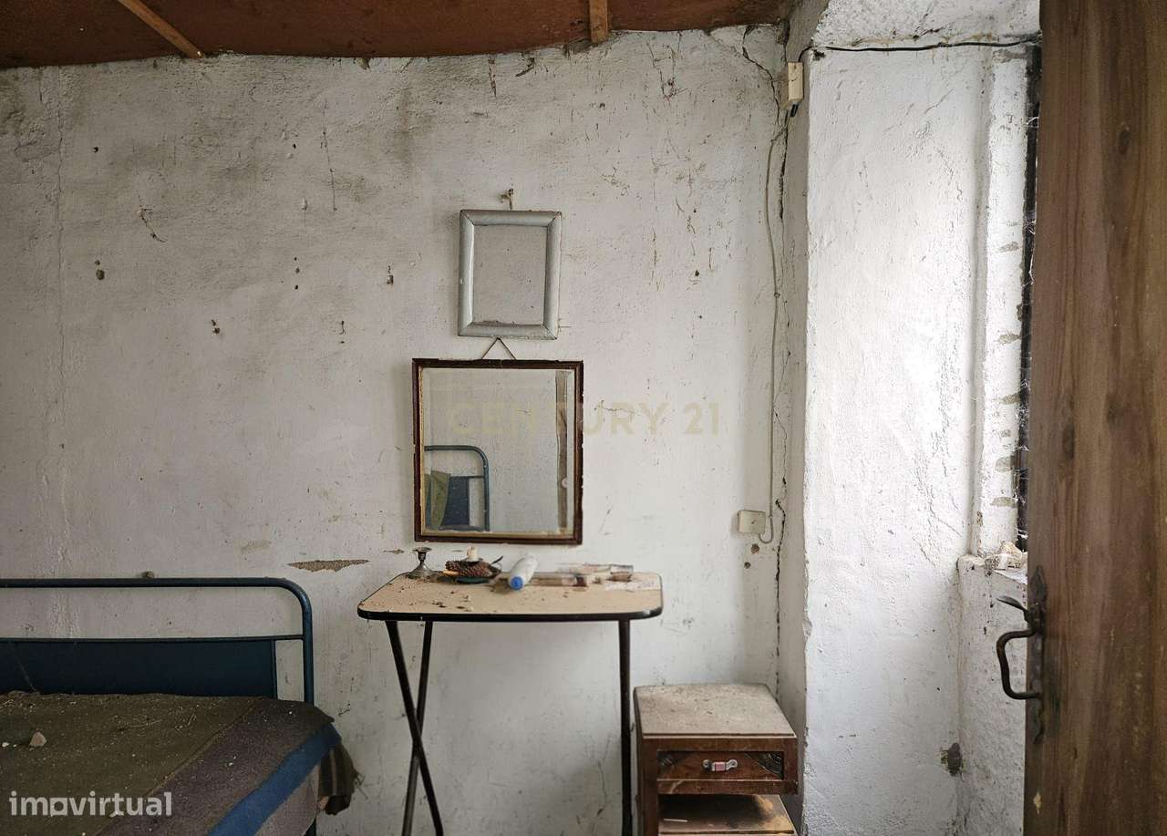 Moradia de 2 andares para recuperar – Soalheira, Fundão - Grande imagem: 5/21