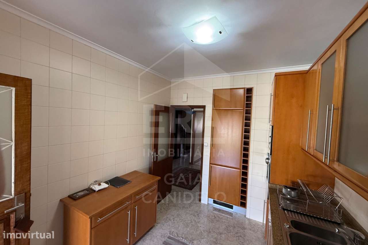 V4 de duas frentes na Madalena-18