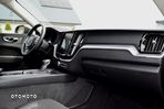 Volvo XC 60 D4 AWD Momentum - 28