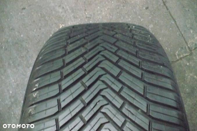 CONTINENTAL AllSeasonContact 235/55R18 7,6mm 2019 - 1