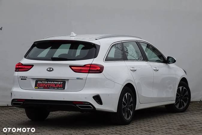 Kia Ceed SW 1.6 GDI DCT OPF Plug-in-Hybrid Spirit - 15