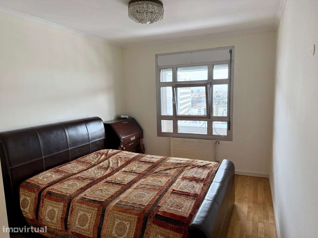 Excelente T3 com vistas desafogadas em condomínio privado - Grande imagem: 4/15