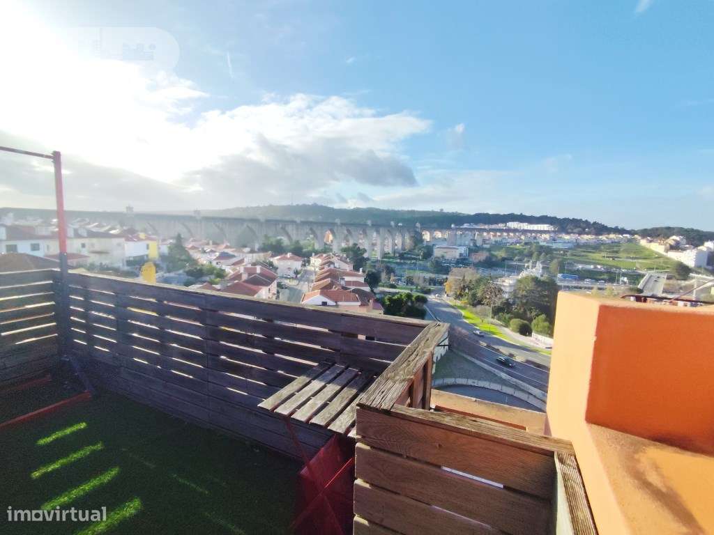 **Apartamento T1 em Campolide com Vista Deslumbrante sobre Monsanto**-33