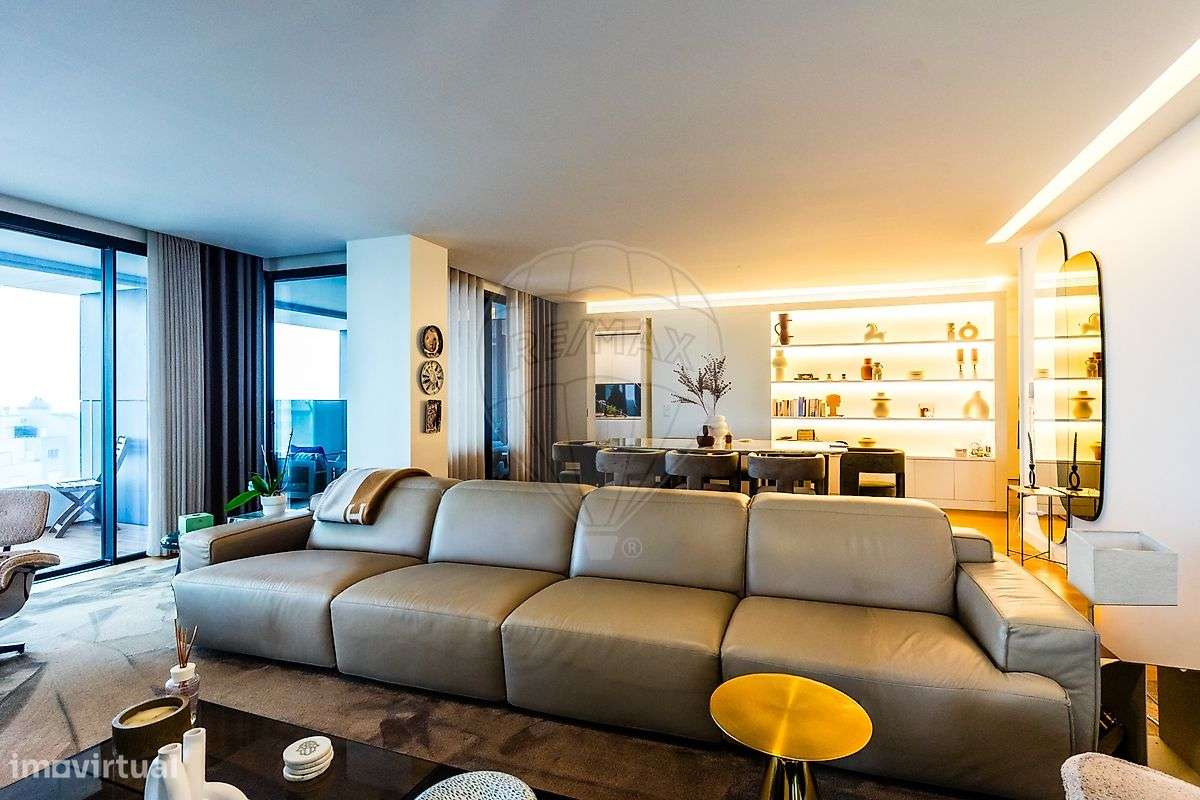 Apartamento T4 para venda - Grande imagem: 2/42