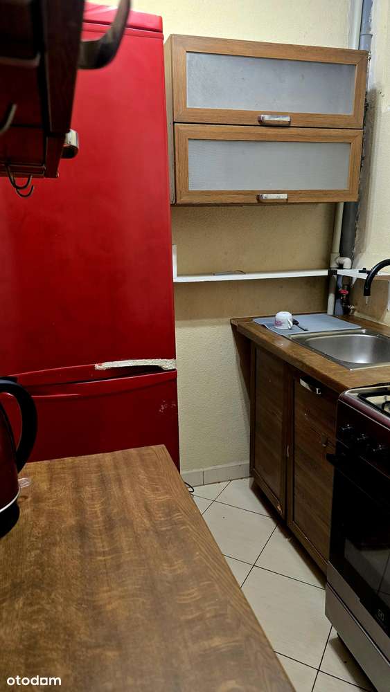 2 pokoje, 2 piętro w czteropiętrowcu-11