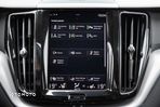 Volvo XC 60 T5 AWD Momentum Pro - 15
