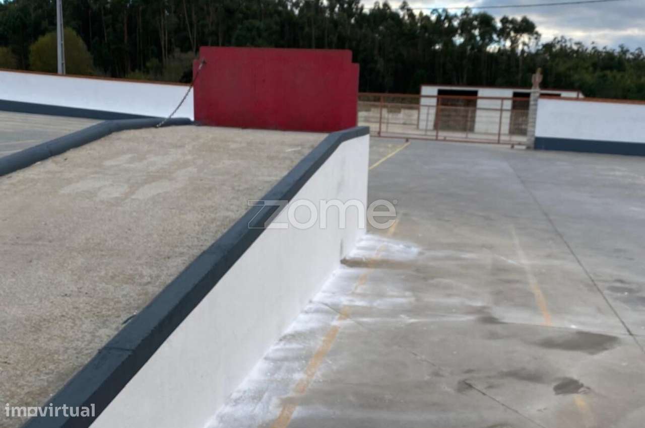 Terreno e Armazém Maxial - Grande imagem: 5/11