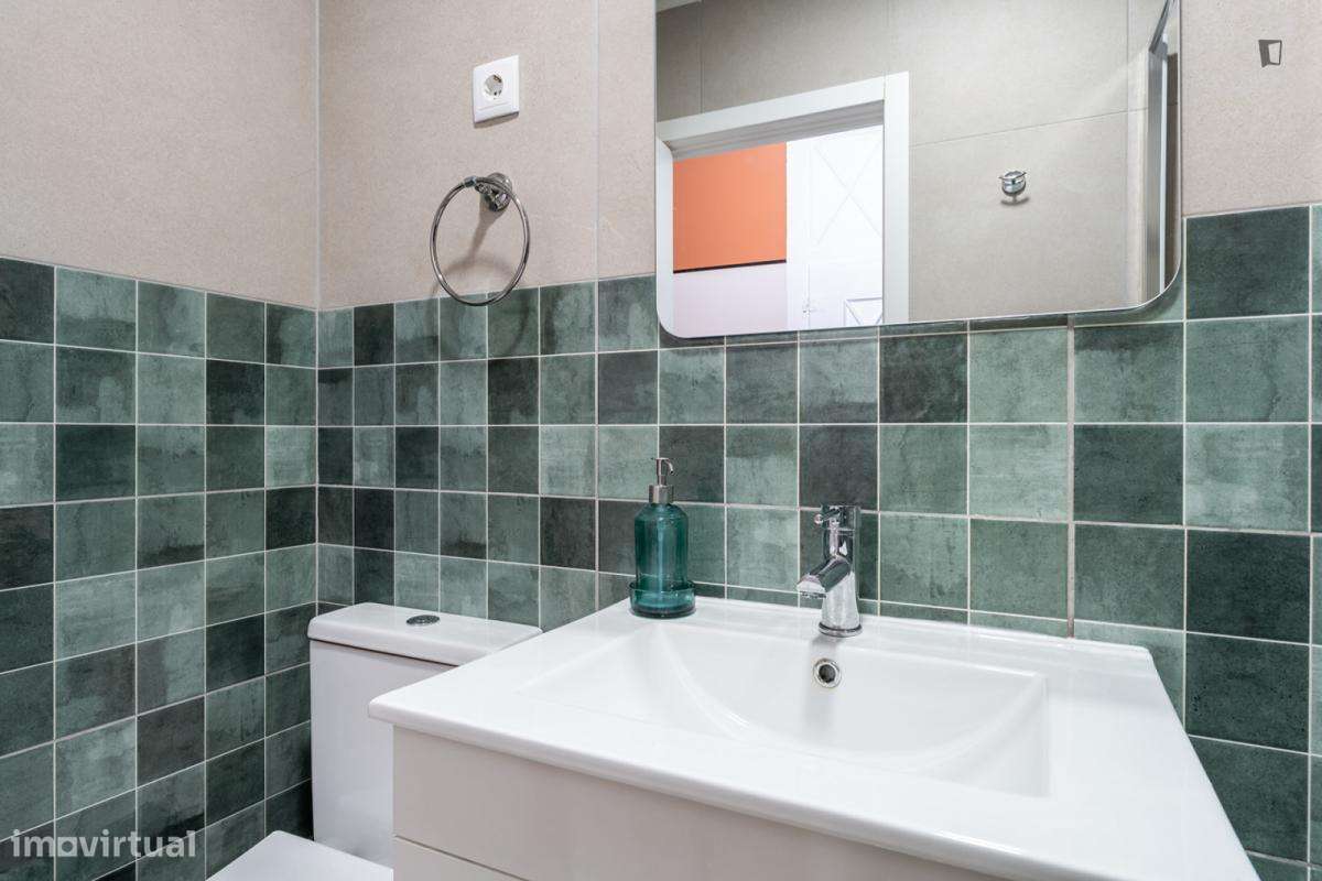 Quarto - localizado em Bairro Alto Lisbon - Grande imagem: 2/26