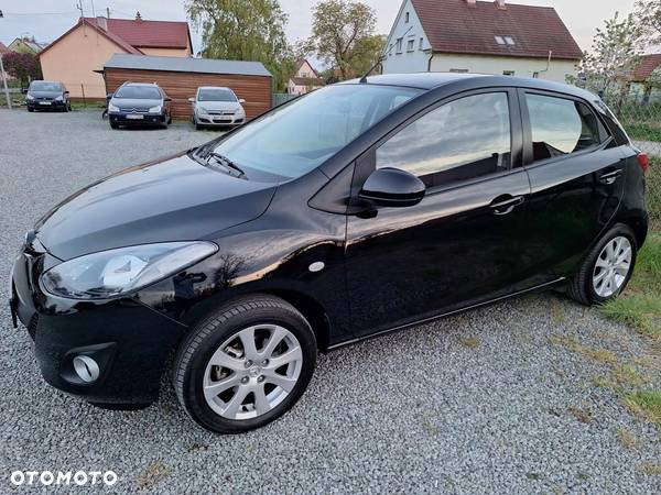 Mazda 2 1.3 Exclusive + - 23