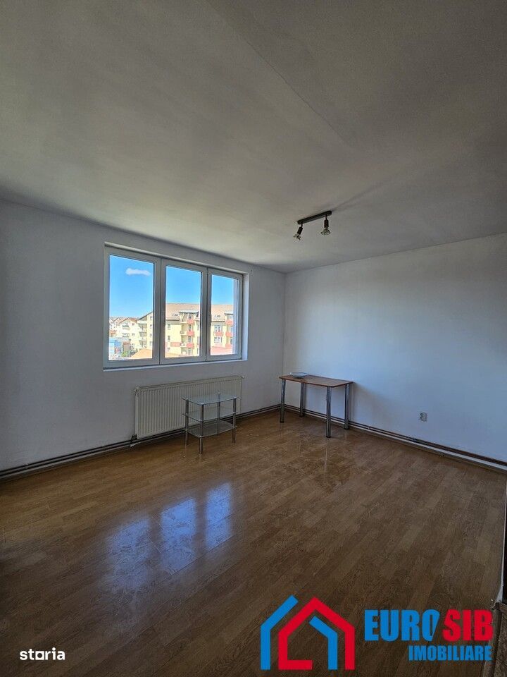 Apartament 3 camere de vanzare in Sibiu zona Turnisor
