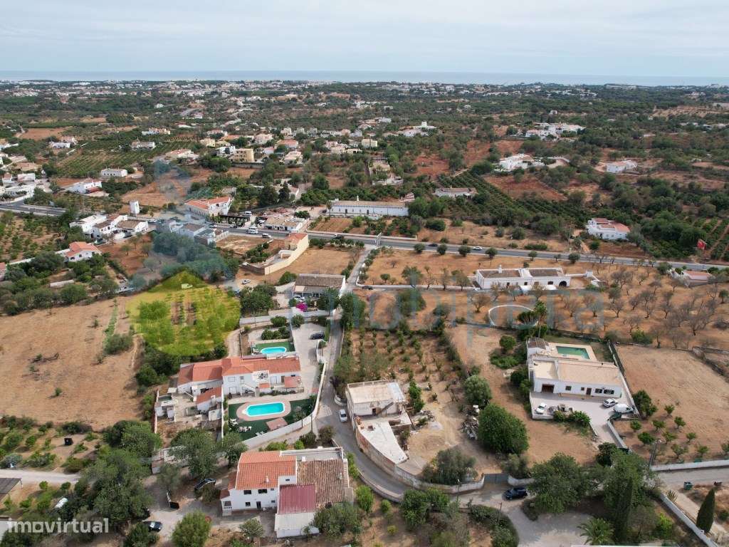 Moradia para reconstrução localizada na Patã, Boliqueime - Grande imagem: 5/29