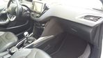 Peugeot 2008 1.2 Pure Tech Allure S&S - 15