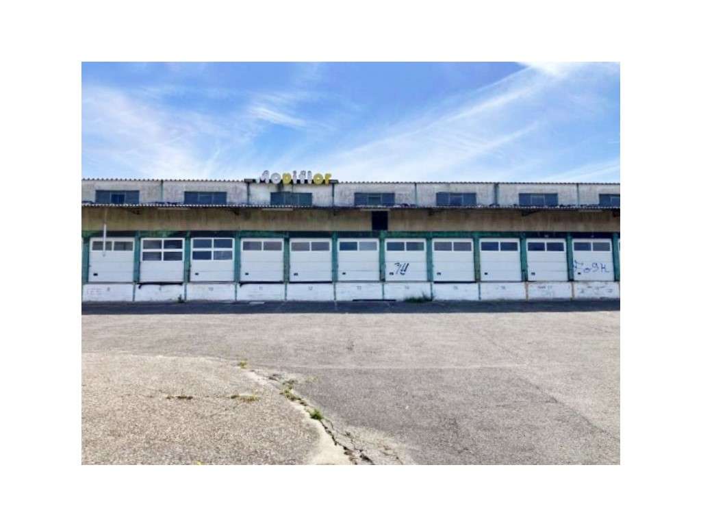 Unidade industrial com 11600m2 de terreno - Grande imagem: 5/10