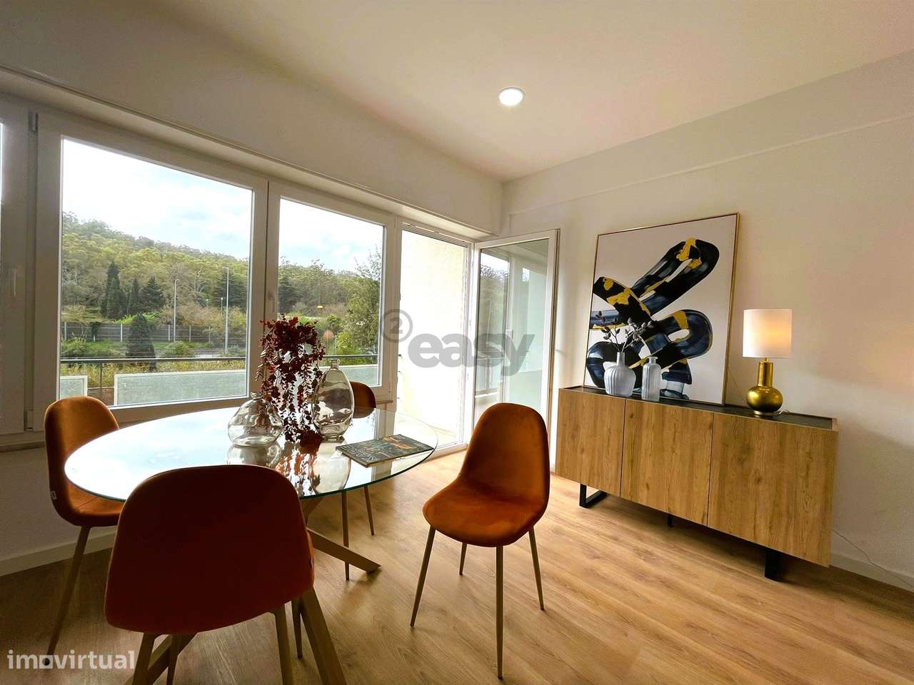 T3 Totalmente Remodelado com Varanda e Suite – Pronto a Habitar - Grande imagem: 2/28