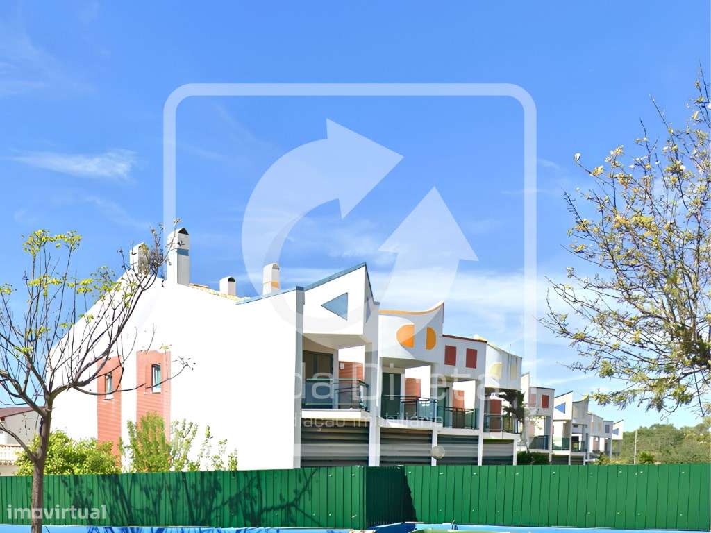 Moradia T3 em Condomínio Fechado | Quinta das Lagoas, Ferreiras - A...-5