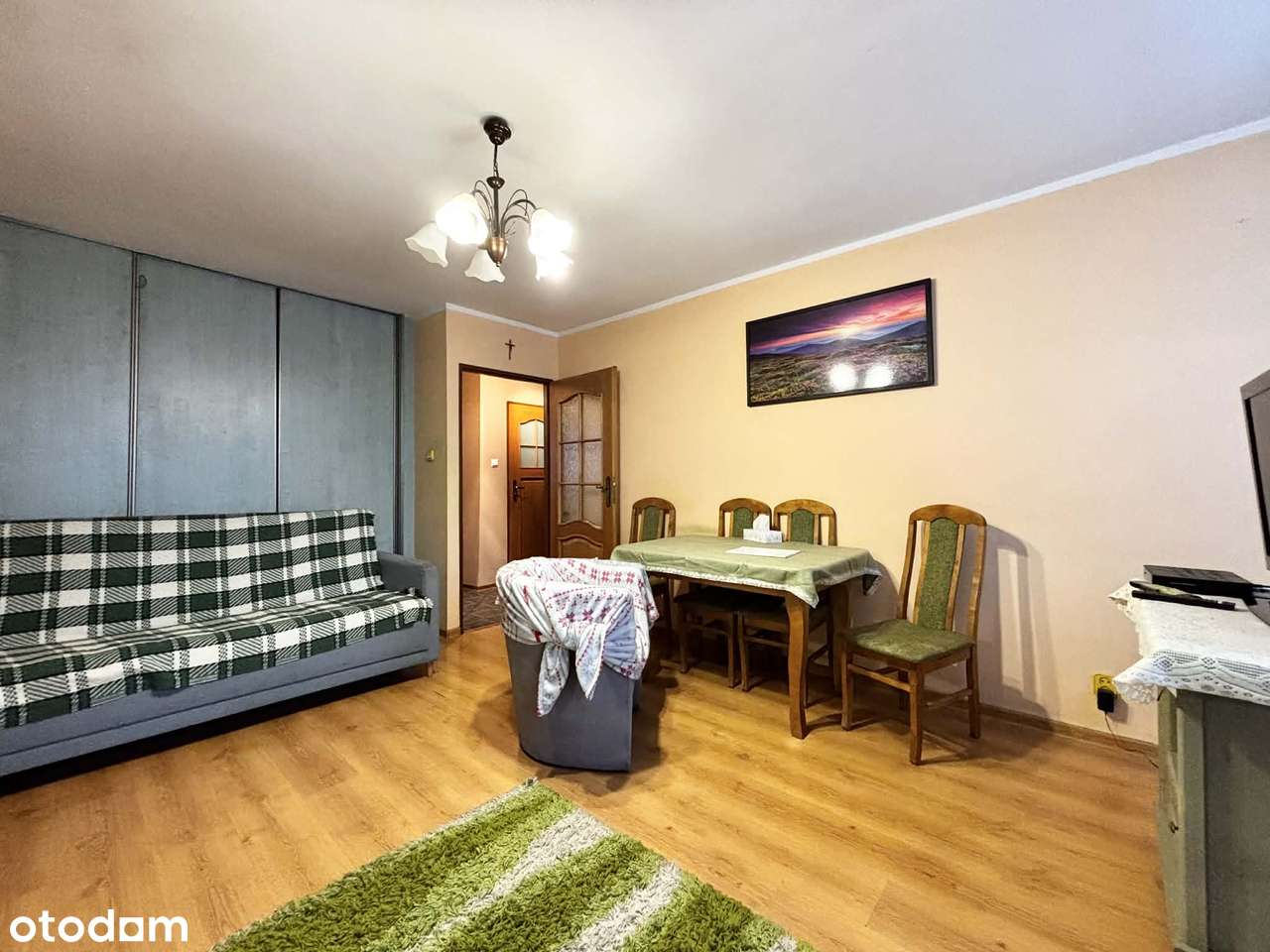 Mieszkanie 3 pokoje w Centrum - z balkonem-0