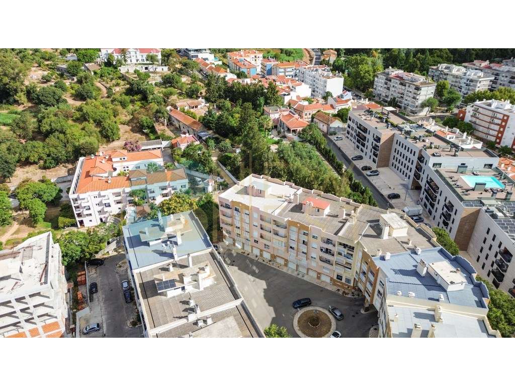 Apartamento T4 com 150m2 junto à Estrada das Machadas | Setúbal-54