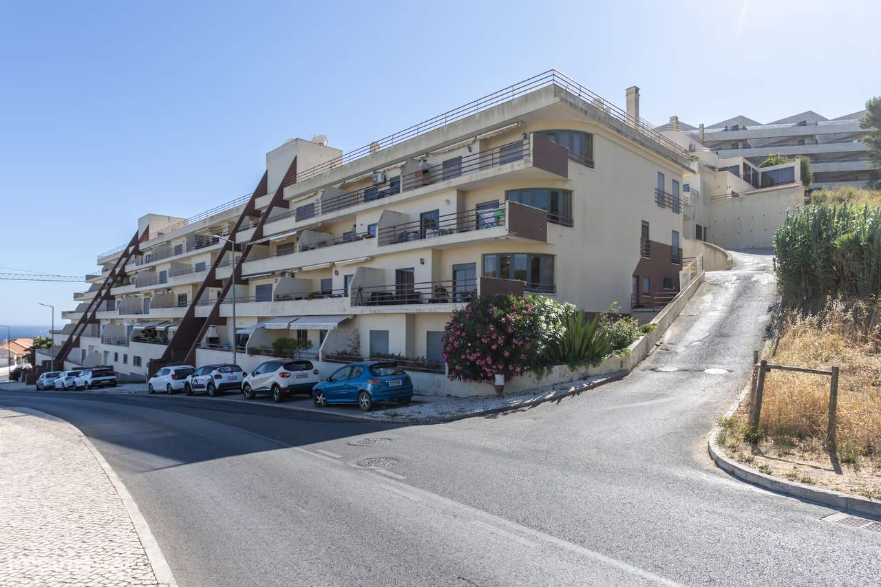 Apartamento T2 em Sesimbra num condomínio com piscina - Grande imagem: 2/34