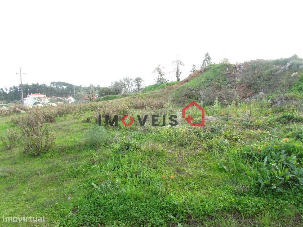 Terreno para construção - Grande imagem: 2/3