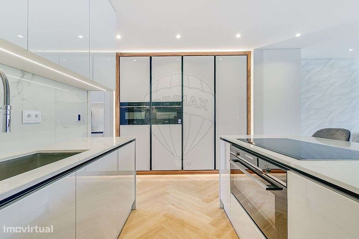 Moradia T4 para venda - Grande imagem: 4/46