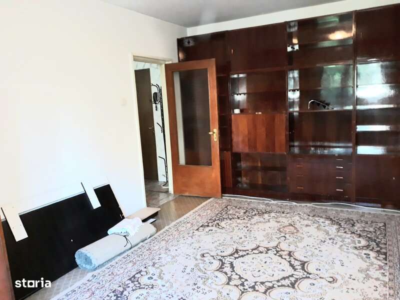 Tei, Maica Domnului, OMV, semistradal, bloc mixt, 1988 - Imagine principală: 4/13