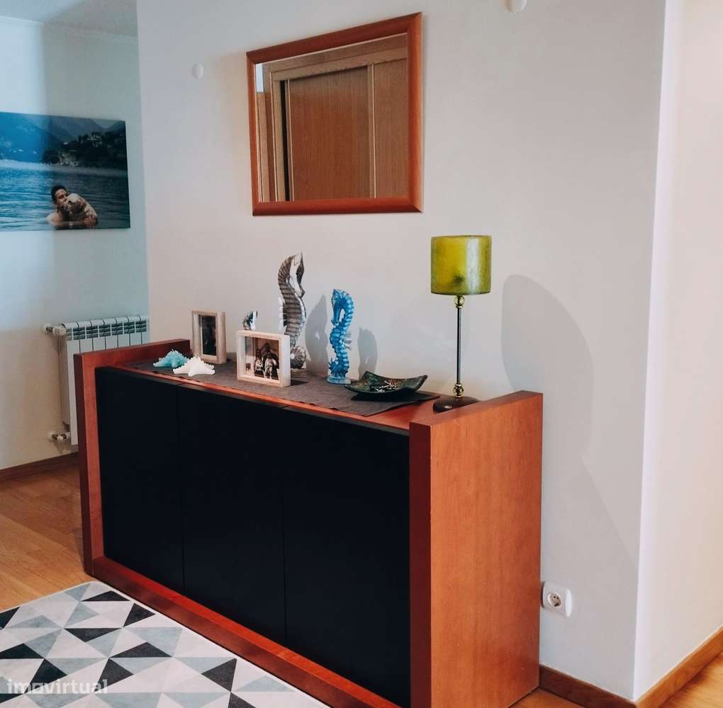 Apartamento T3 com Garagem Box para 2 carros e Arrecadação - Grande imagem: 4/44