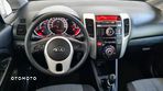 Kia Venga 1.4 CVVT Dream Team Edition - 11