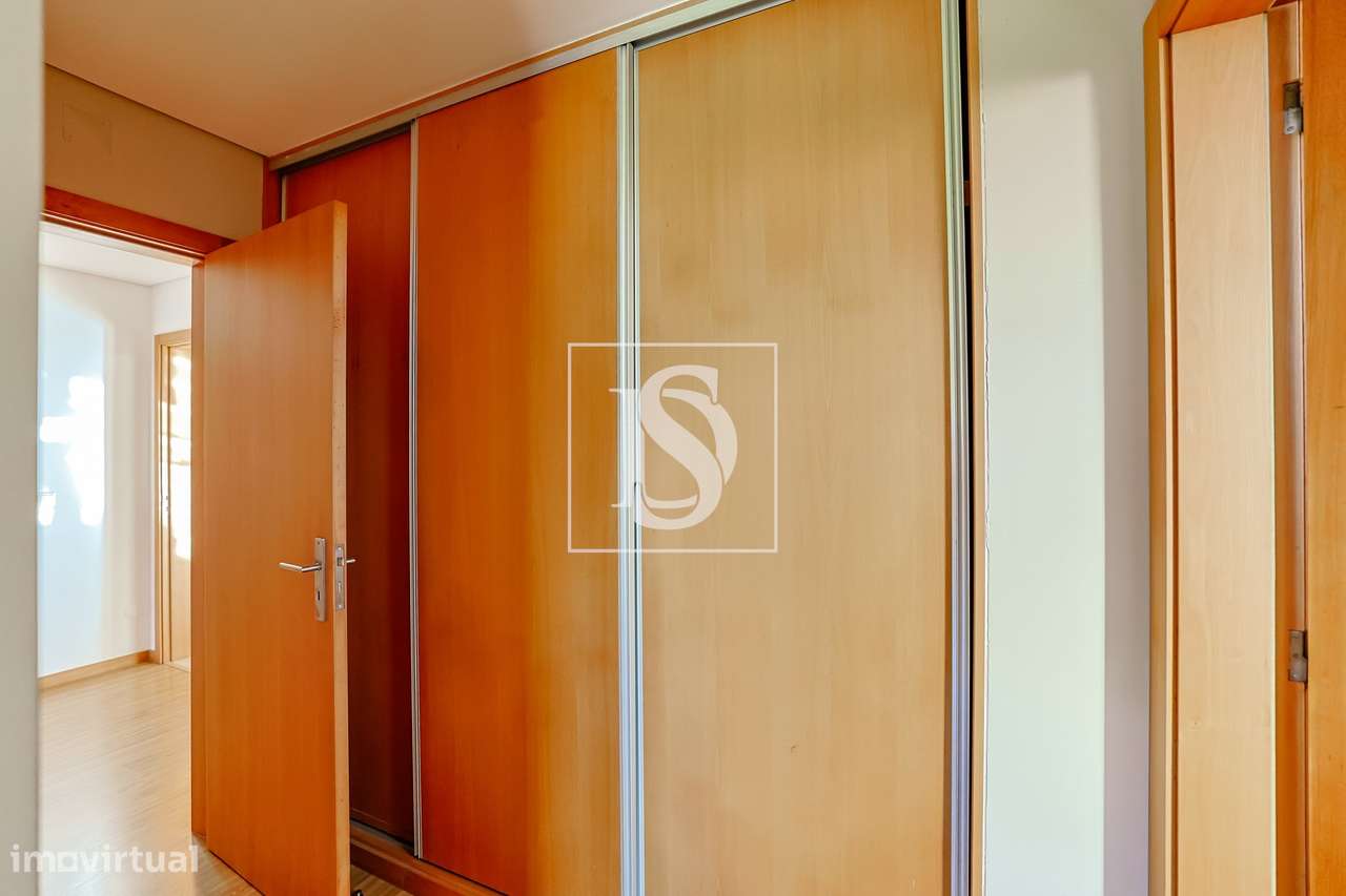 Apartamento T3 em Galegos (São Martinho)-17