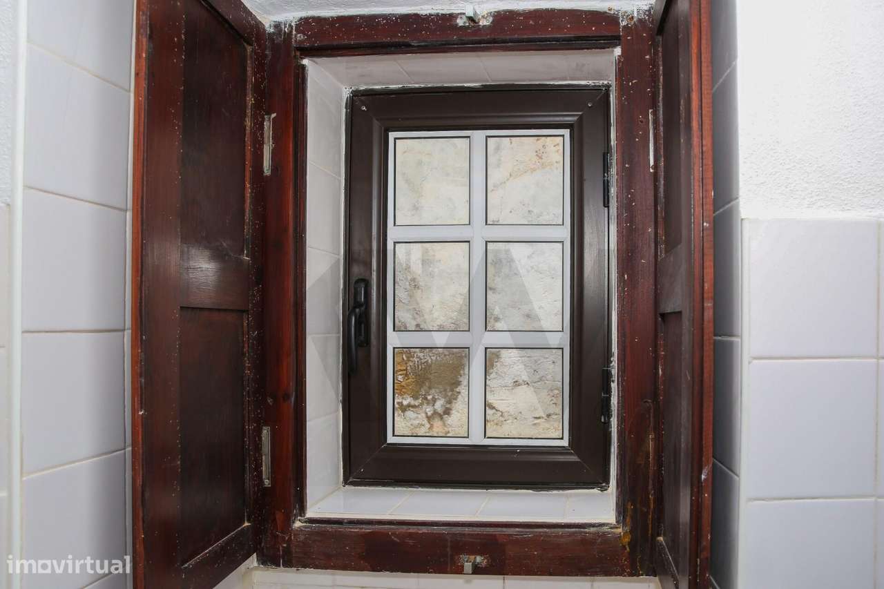 Moradia Tradicional T3 com Sótão e Pátio — Azedia, Alenquer - Grande imagem: 5/29