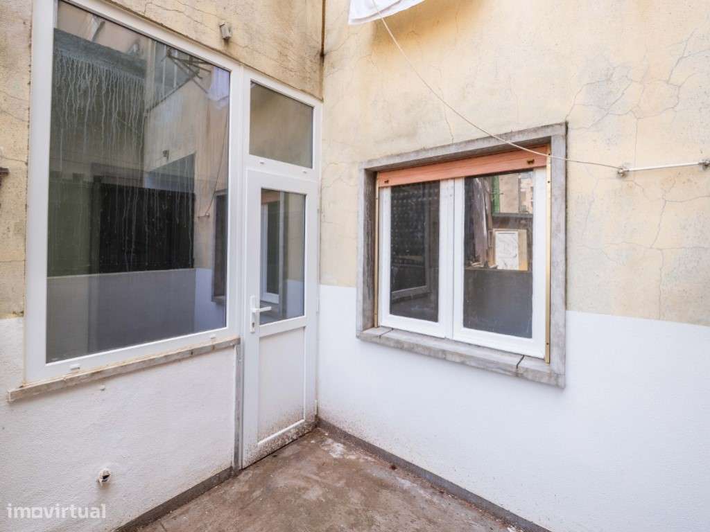 T2+1 Venteira Amadora (Á Segurança Social)-24