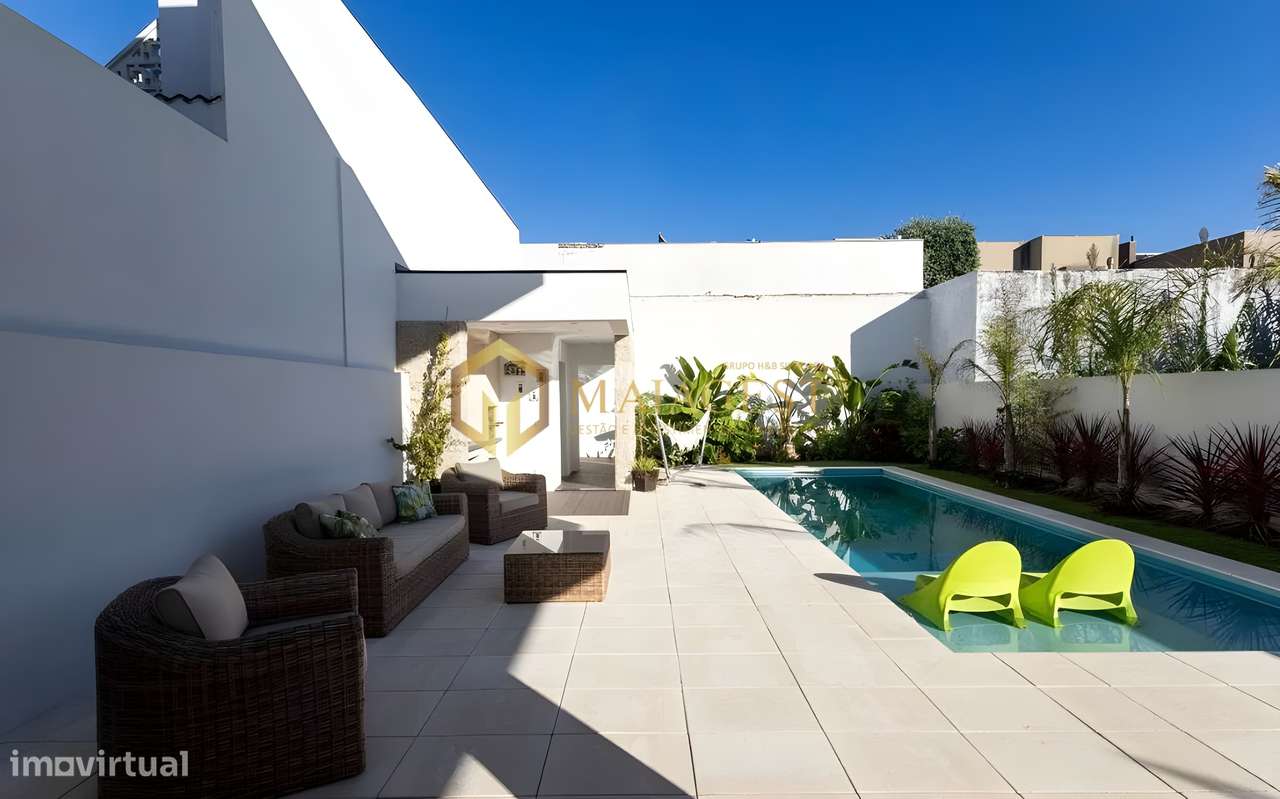 Moradia T3+1 de Luxo com Piscina Aquecida a 2 Passos da Praia do Corgo - Grande imagem: 5/35