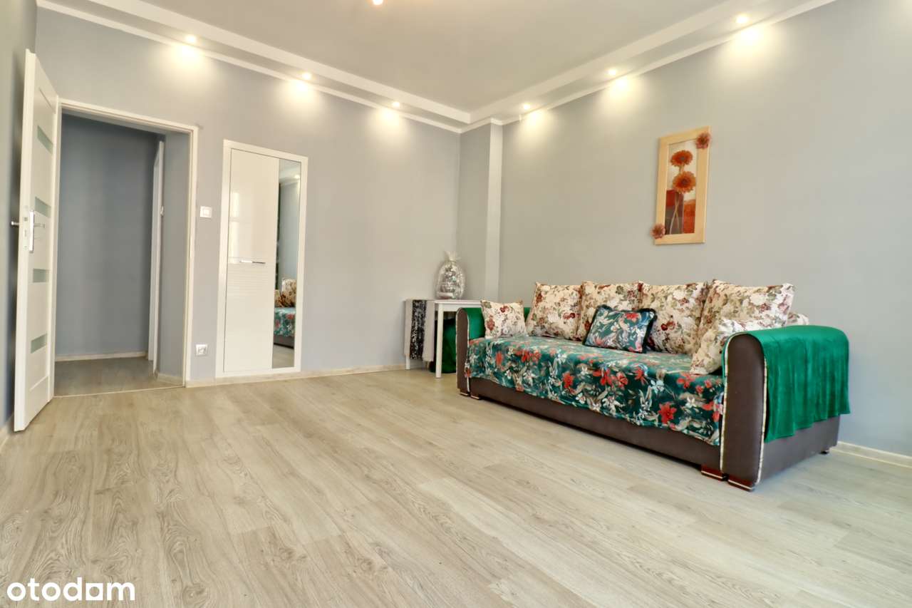 Styl, Klimat i Centrum Miasta - Wyjątkowe Mieszkanie w Kamienicy - Pełny obrazek: 2/10