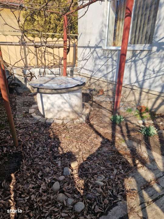 Casa de vanzare, cu 3 camere, 100 mp, zona Saulesti - Imagine principală: 5/6