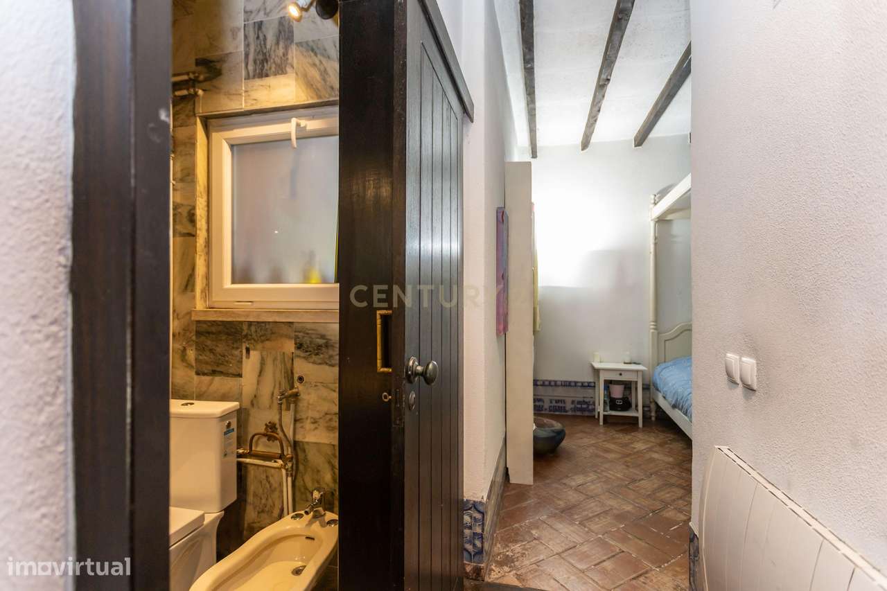 Vila de Prestígio T7+2 com 5.000 m² de Privacidade na Verdizela-20