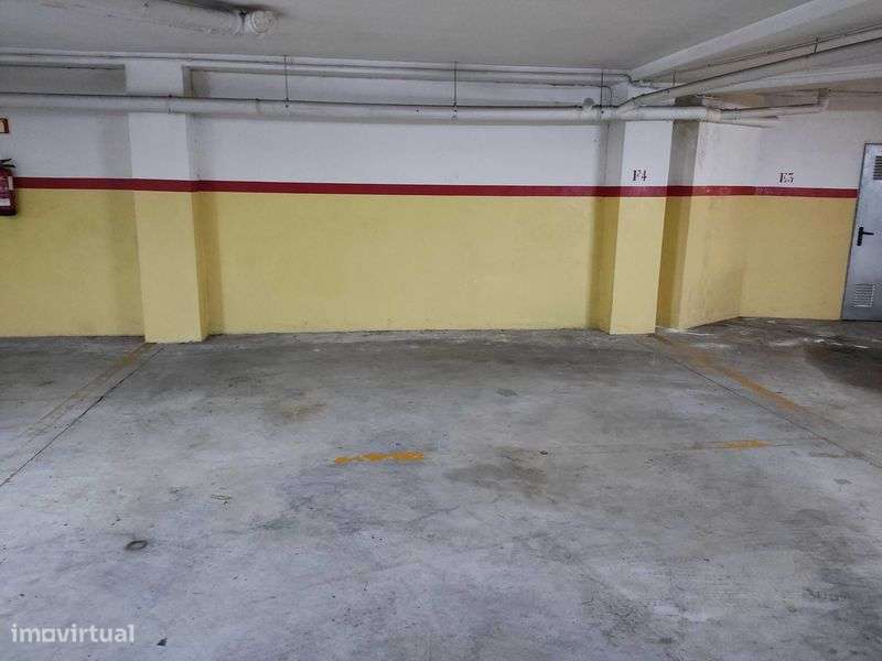 Garagem H J João - Porto - Grande imagem: 5/5