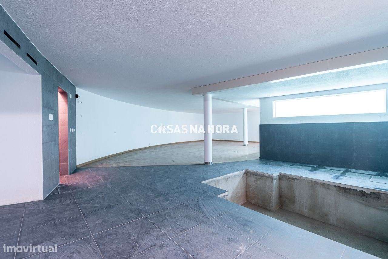 Moradia T4 no Belas Clube de Campo-29