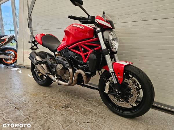 Ducati Monster - 4