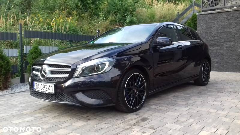 Mercedes-Benz Klasa A 180 (BlueEFFICIENCY) Urban - 2