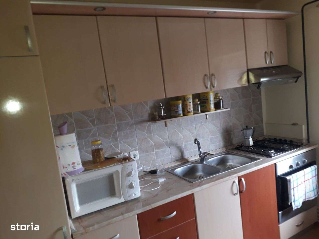 Apartament 3 camere decomandate cu vedere deosebita, etaj 8, Micro 21 - Imagine principală: 4/8