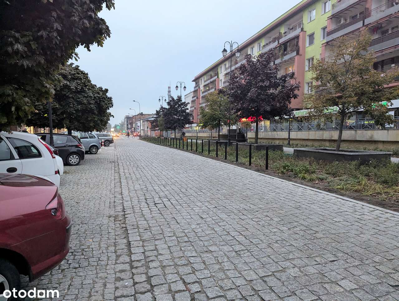 Lokal handlowo-usługowy w samym centrum Żyrardowa - Pełny obrazek: 4/10