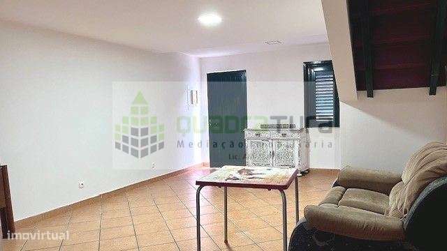 Moradia | Bairro de Santo Eugénio (à Circunvalação e Rua das Cegonh...-6