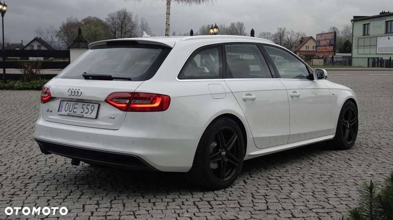 Audi A4 Avant 2.0 TDI DPF S line Sportpaket - 14