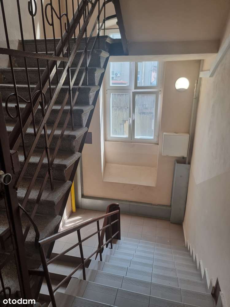 2 pokoje blisko centrum | centralne ogrzewanie | odnowiony budynek-5