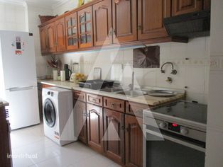 Apartamento T2 em Bustos