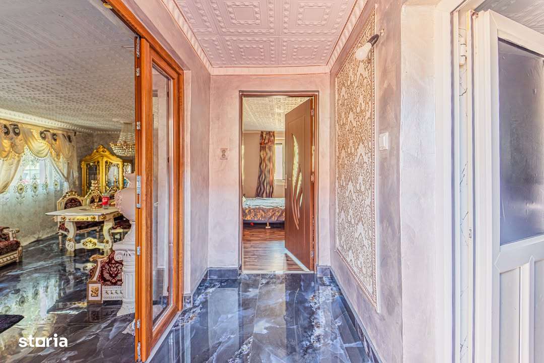 Casa Arad zona Biserica sarbeasca-8