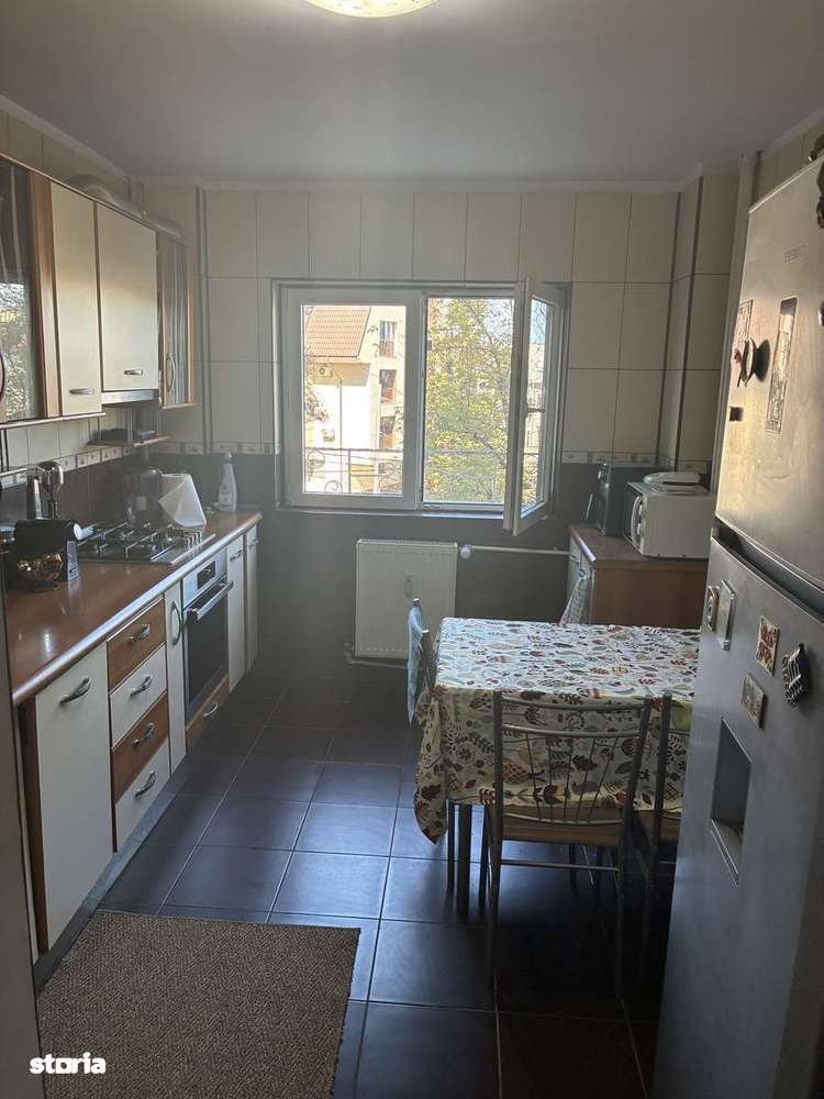 Vanzare Ap cu 4 camere Sector4 Izvoru rece-0