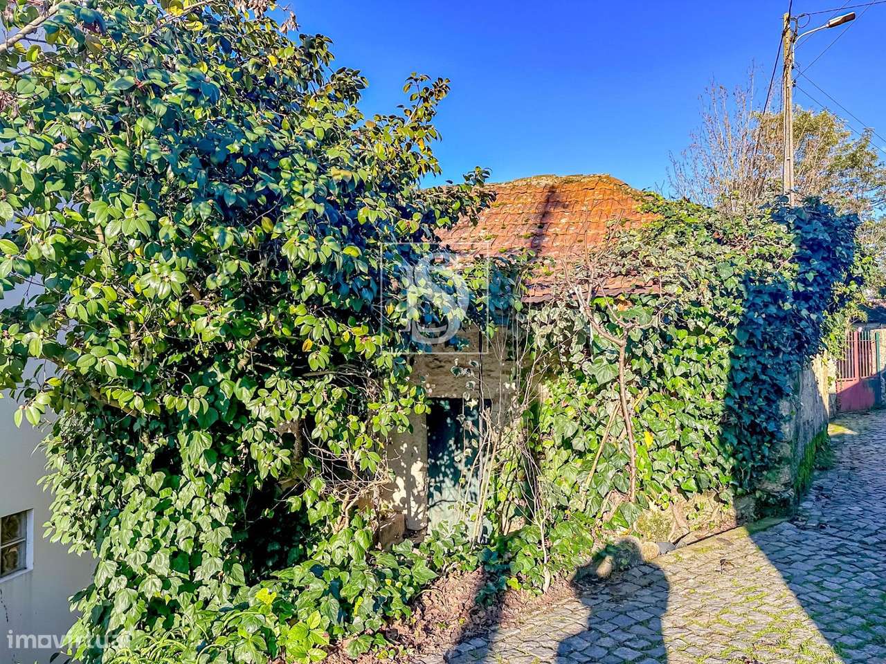 Moradia para Restauro com Terreno - Cepelos Amarante-54