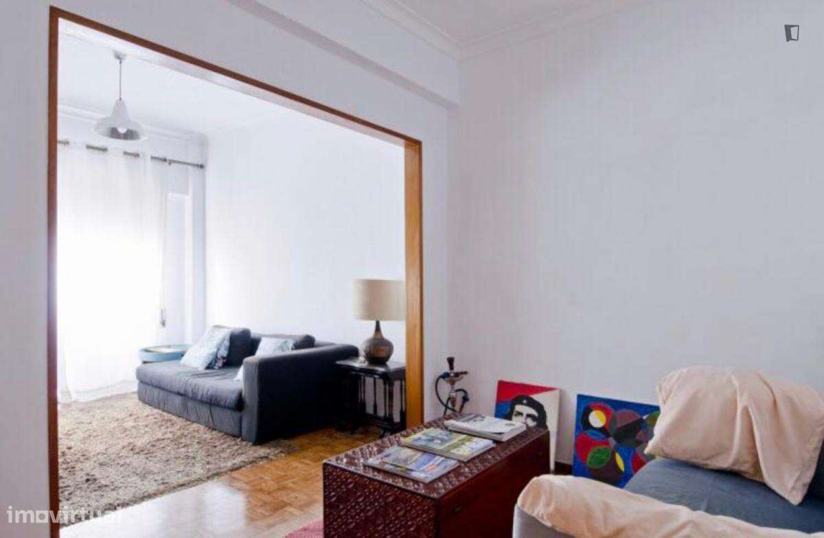 Apartamento com 1 quartos - localizado em Benfica Lisbon - Grande imagem: 3/6